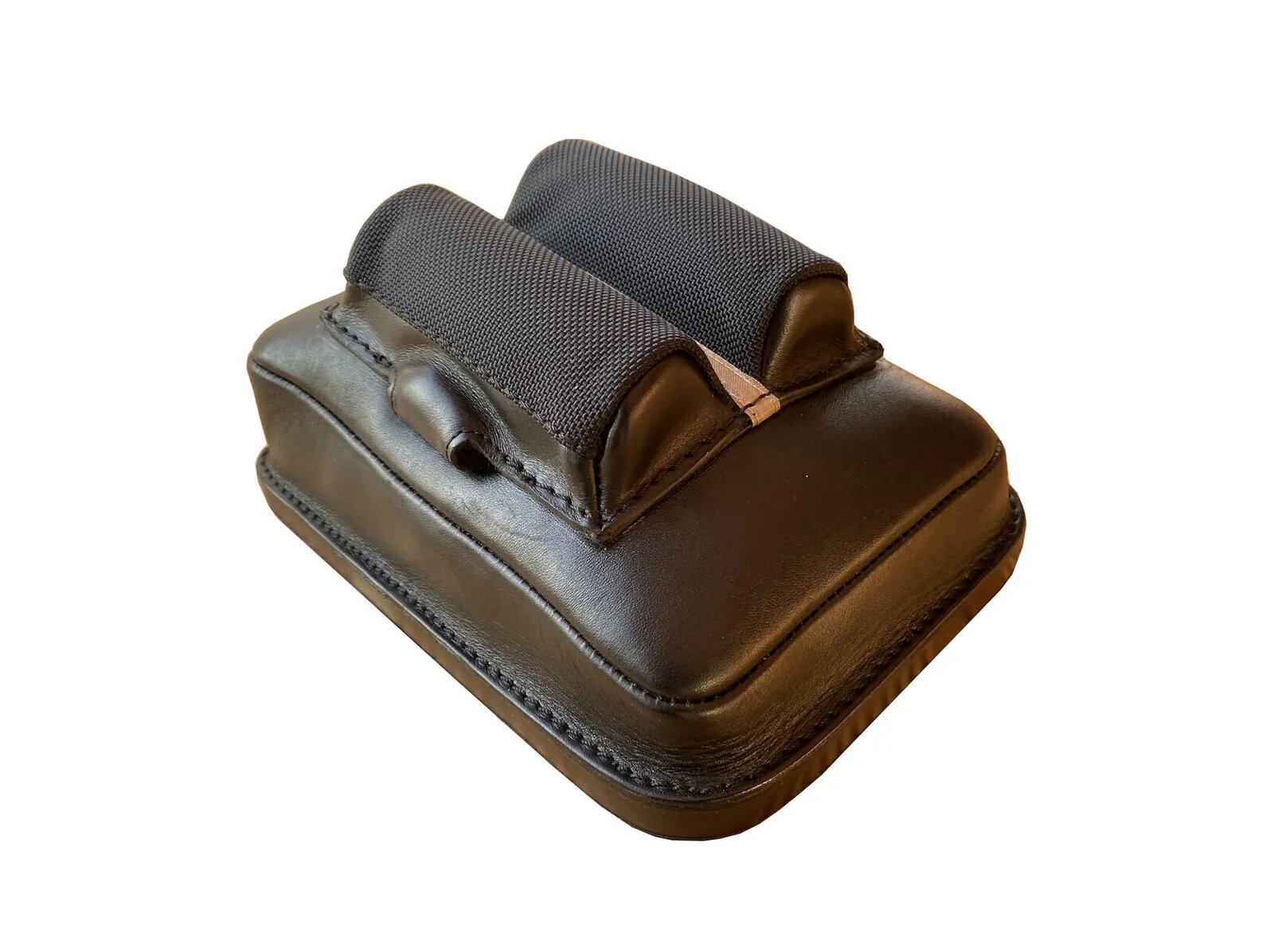 Low ears angled bag